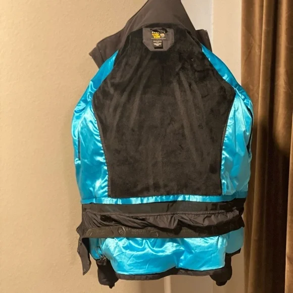 Women’s mountain hardware ski jacket - Picture 5 of 10